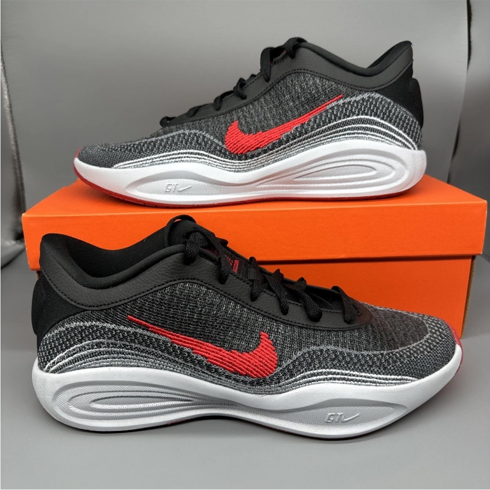 Nike G.T. Hustle Academy Grey/Red Mens Size 14 Basketball Shoes FJ7791-002 NEW!